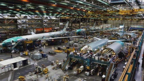 合并潮挑战波音霸主地位，订单争夺成关键，国内旅游业或迎战略新机